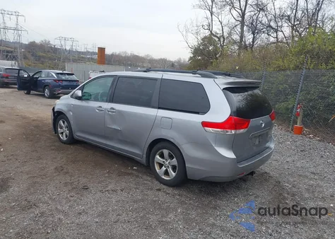 2012 Toyota Sienna Le V6 8 Passenger из США, поврежденный, VIN 5TDKK3DC3CS234076